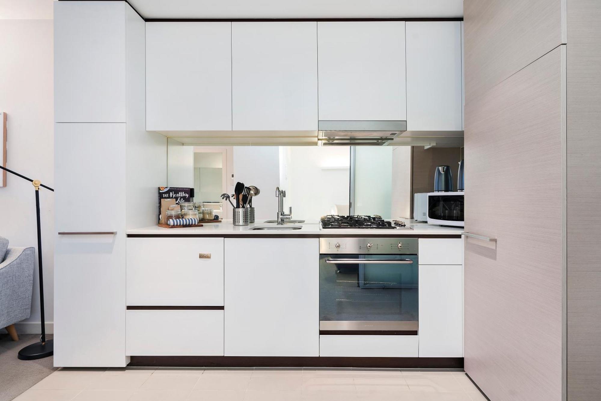 Complete Host Leopold Apartments Melbourne Exterior photo