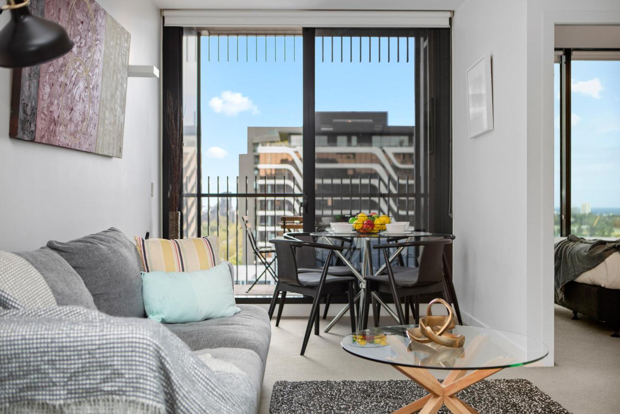 Complete Host Leopold Apartments Melbourne Room photo
