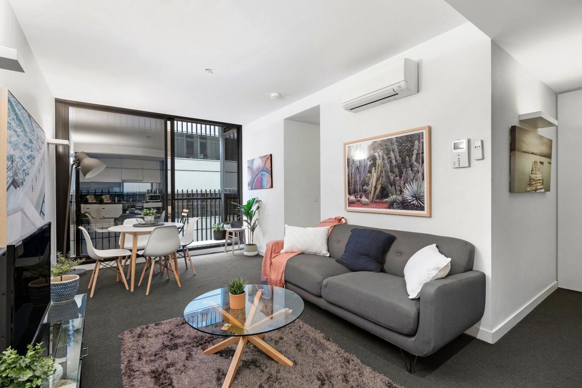 Complete Host Leopold Apartments Melbourne Room photo