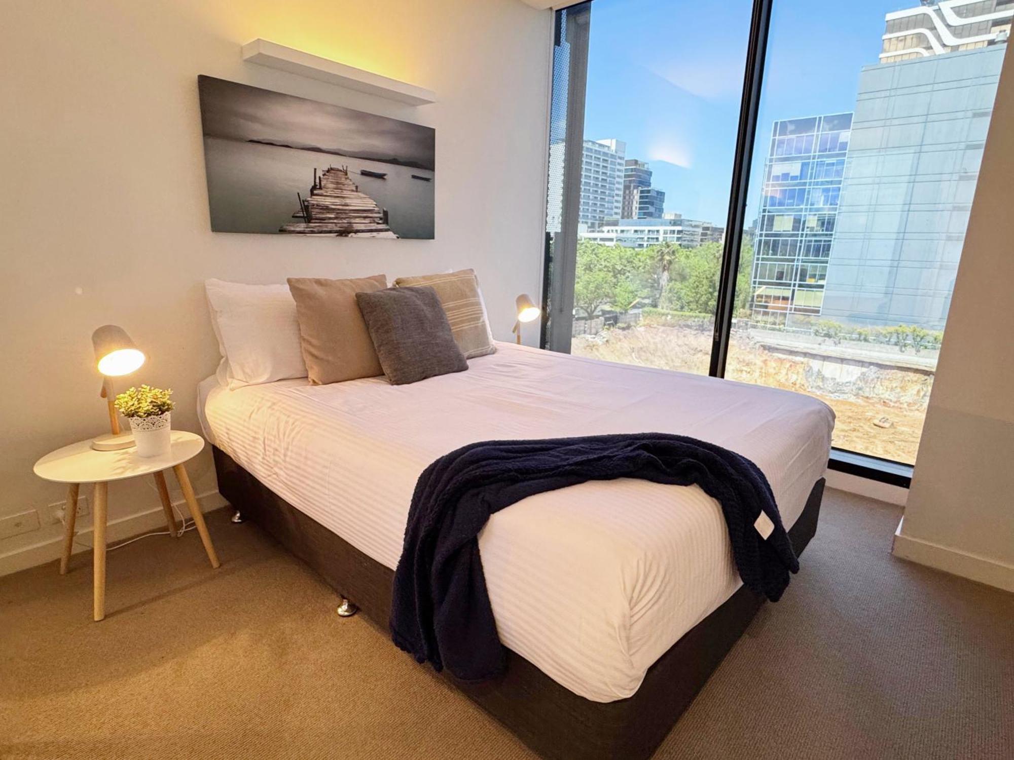 Complete Host Leopold Apartments Melbourne Room photo